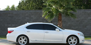 Lexus LS