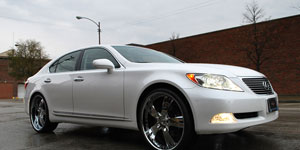 Lexus LS