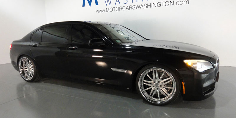 BMW 750