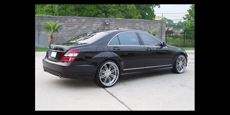 Mercedes-Benz s550