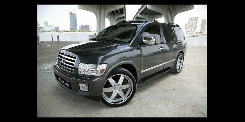 Infiniti QX56