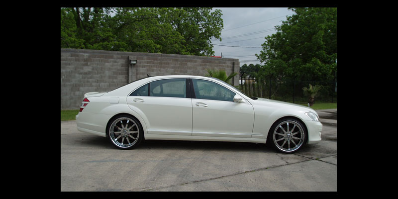 Mercedes-Benz S550