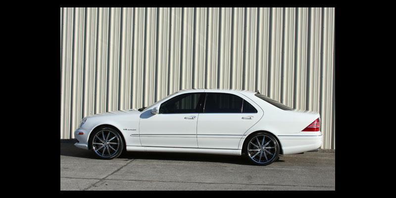 Mercedes-Benz S550