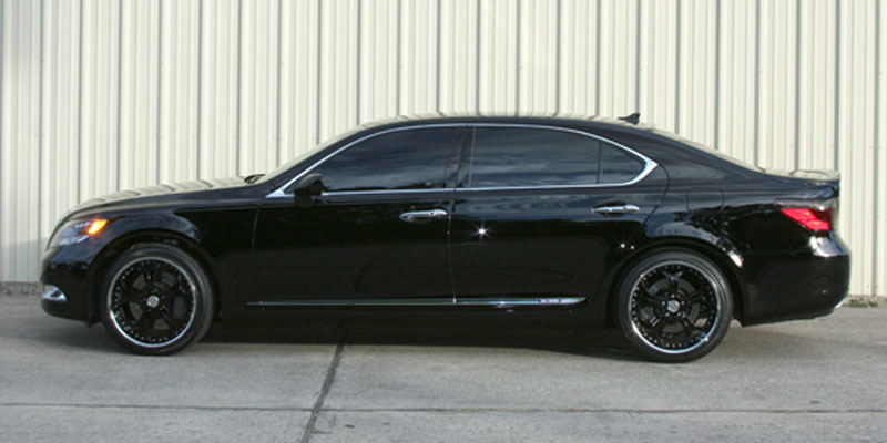 Lexus LS