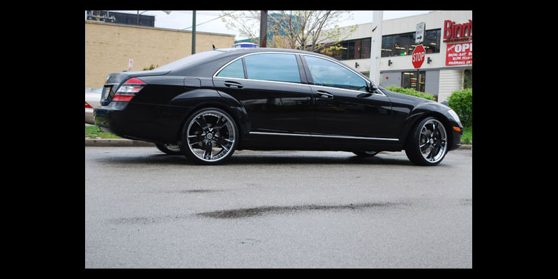 Mercedes-Benz S550