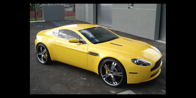 Aston Martin Vantage