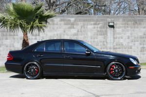 Mercedes-Benz AMG E55