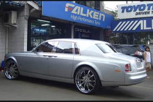 Rolls-Royce Phantom