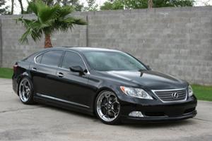 Lexus LS