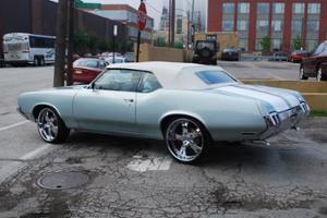 Oldsmobile Cutlass