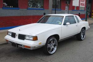 Oldsmobile Cutlass Supreme