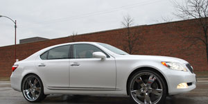 Lexus LS