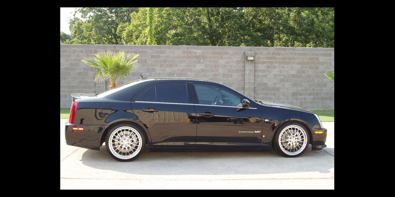 Cadillac STS