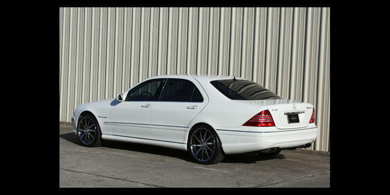 Mercedes-Benz S550