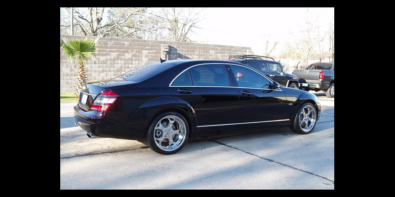 Mercedes-Benz S600