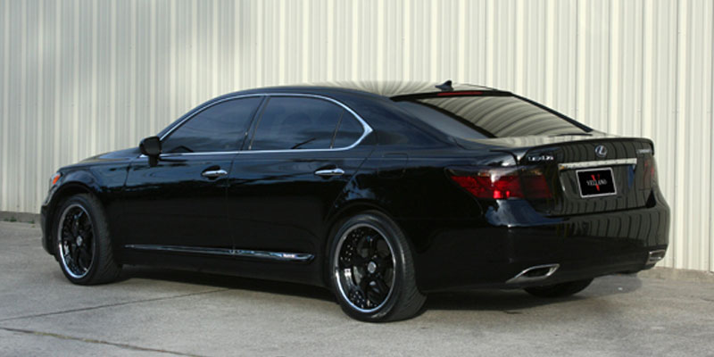 Lexus LS