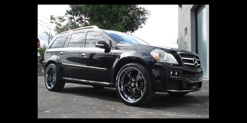 Mercedes-Benz GLS550