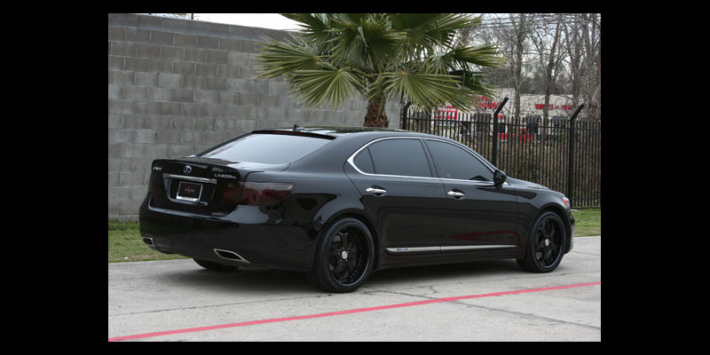 Lexus LS