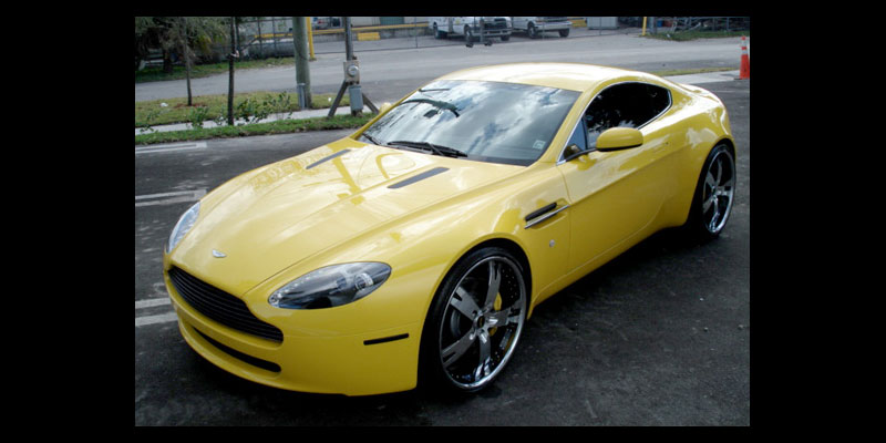 Aston Martin Vantage