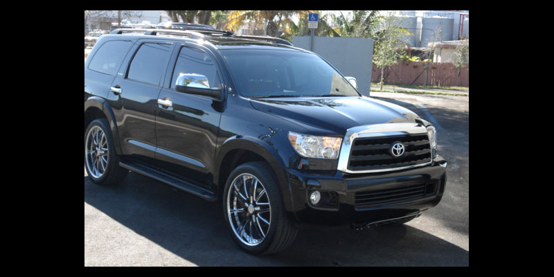 Toyota Sequoia