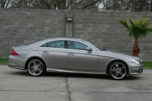Mercedes-Benz cls500