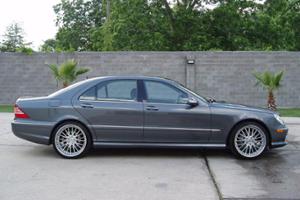 Mercedes-Benz S550