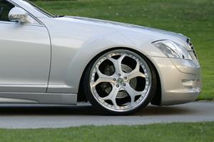 Mercedes-Benz S550