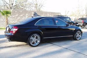 Mercedes-Benz S600