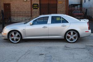 Cadillac STS