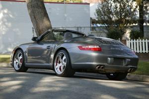 Porsche 911 Carrera Cabriolet