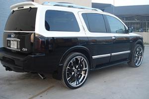 Infiniti QX56