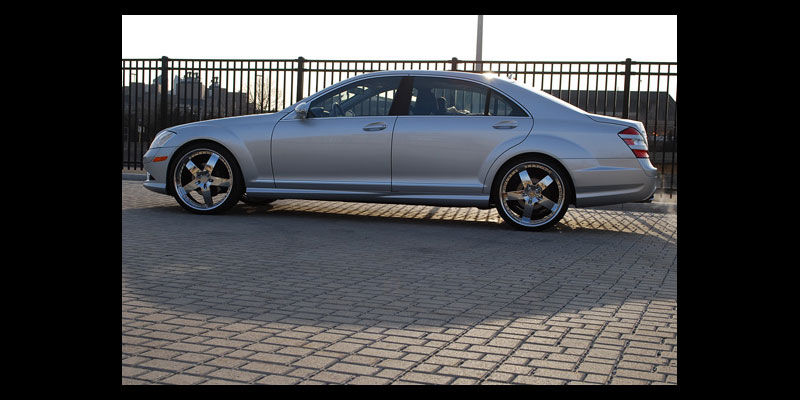 Mercedes-Benz S550