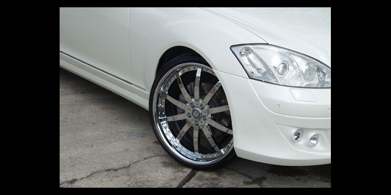 Mercedes-Benz S550