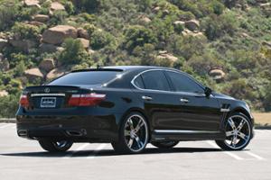 Lexus LS