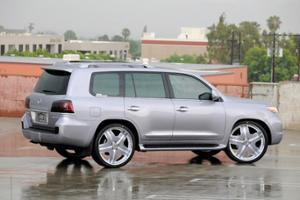 Lexus LX
