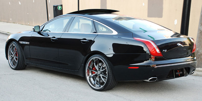 Jaguar XJ