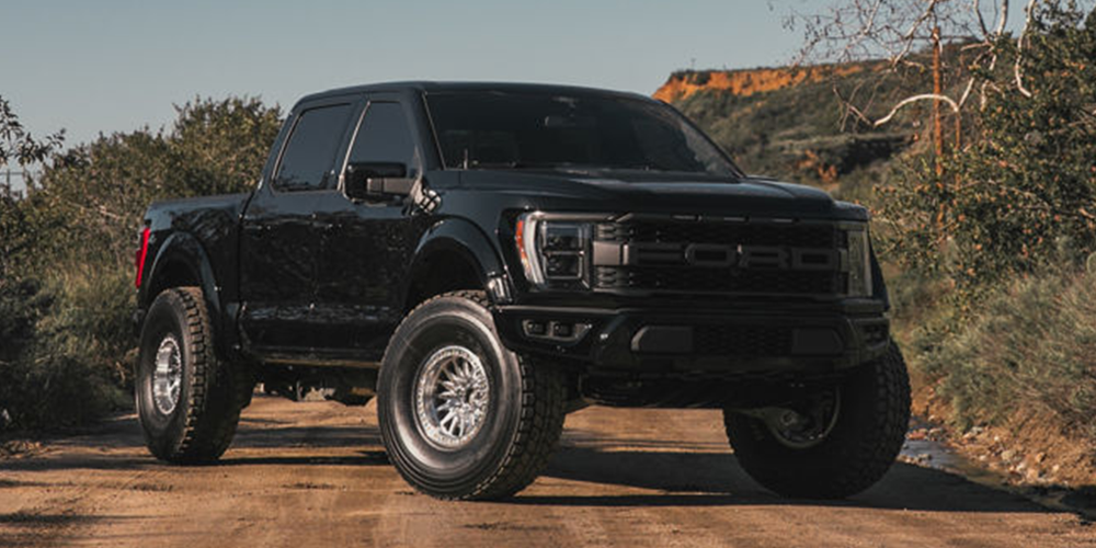 Ford F-150 KM445 Forged Impact Beadlock Gallery - Arandas Tire