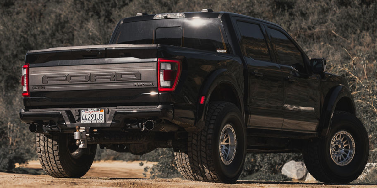 Ford F-150 KM445 Forged Impact Beadlock Gallery - Arandas Tire
