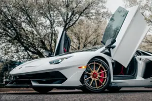Lamborghini Aventador SVJ Thumbnail