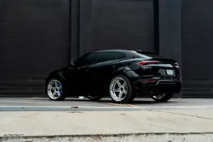 Lamborghini Urus Performante Thumbnail