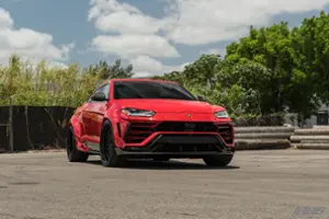 Lamborghini Urus Thumbnail