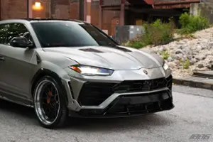 Lamborghini Urus Thumbnail