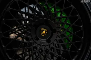 Lamborghini Urus Performante Thumbnail