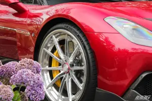 Maserati MC20 Thumbnail