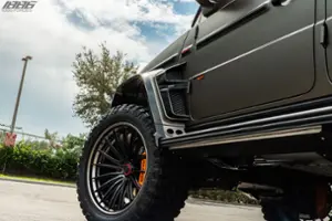 Mercedes-Benz AMG G63 4x4² Thumbnail