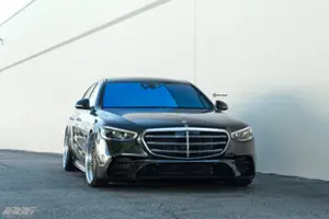 Mercedes-Benz S580 Thumbnail