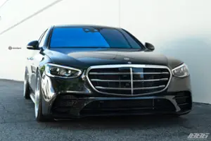 Mercedes-Benz S580 Thumbnail