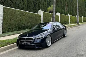 Mercedes-Benz S580 Thumbnail