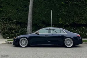Mercedes-Benz S580 Thumbnail
