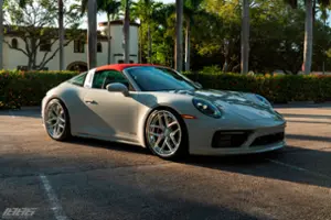Porsche 911 Targa 4 GTS Thumbnail
